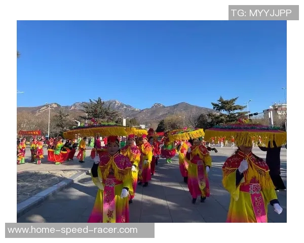 女王巡游与传统节日的魅力碰撞探索文化传承与现代庆典的交融之美